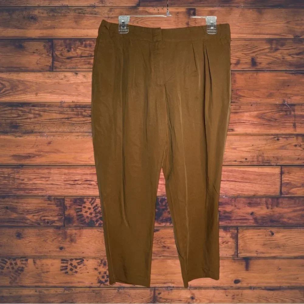 5 for $25🔥Chico's Brown Suede Pants Size 0.5 (Small)